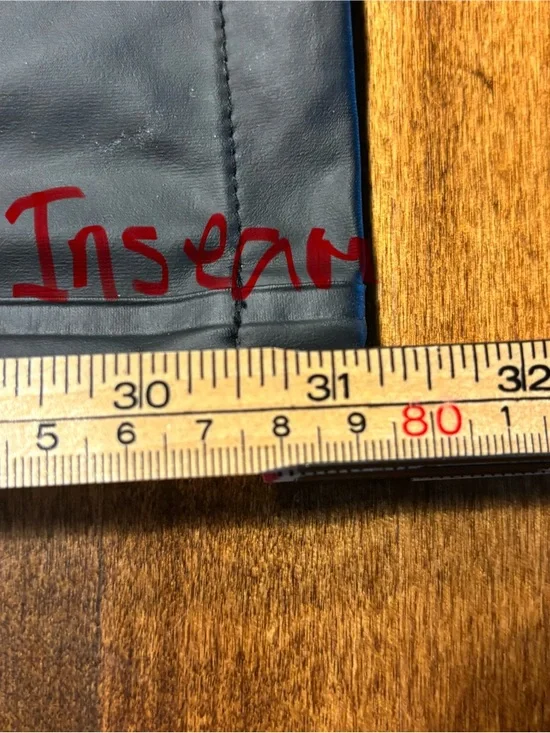 Helly Hansen Voss Rain Pants Men’s L Outdoor Waterproof Windproof Protection NWT - Picture 16 of 16